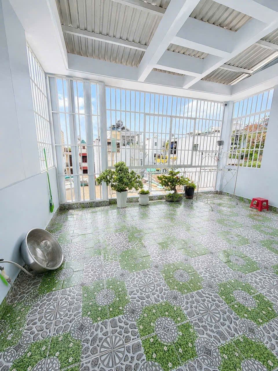 Nhà ngang khủng cách MT Phạm Thế Hiển 50m P4Q8 P.Chánh Hưng 16021478
