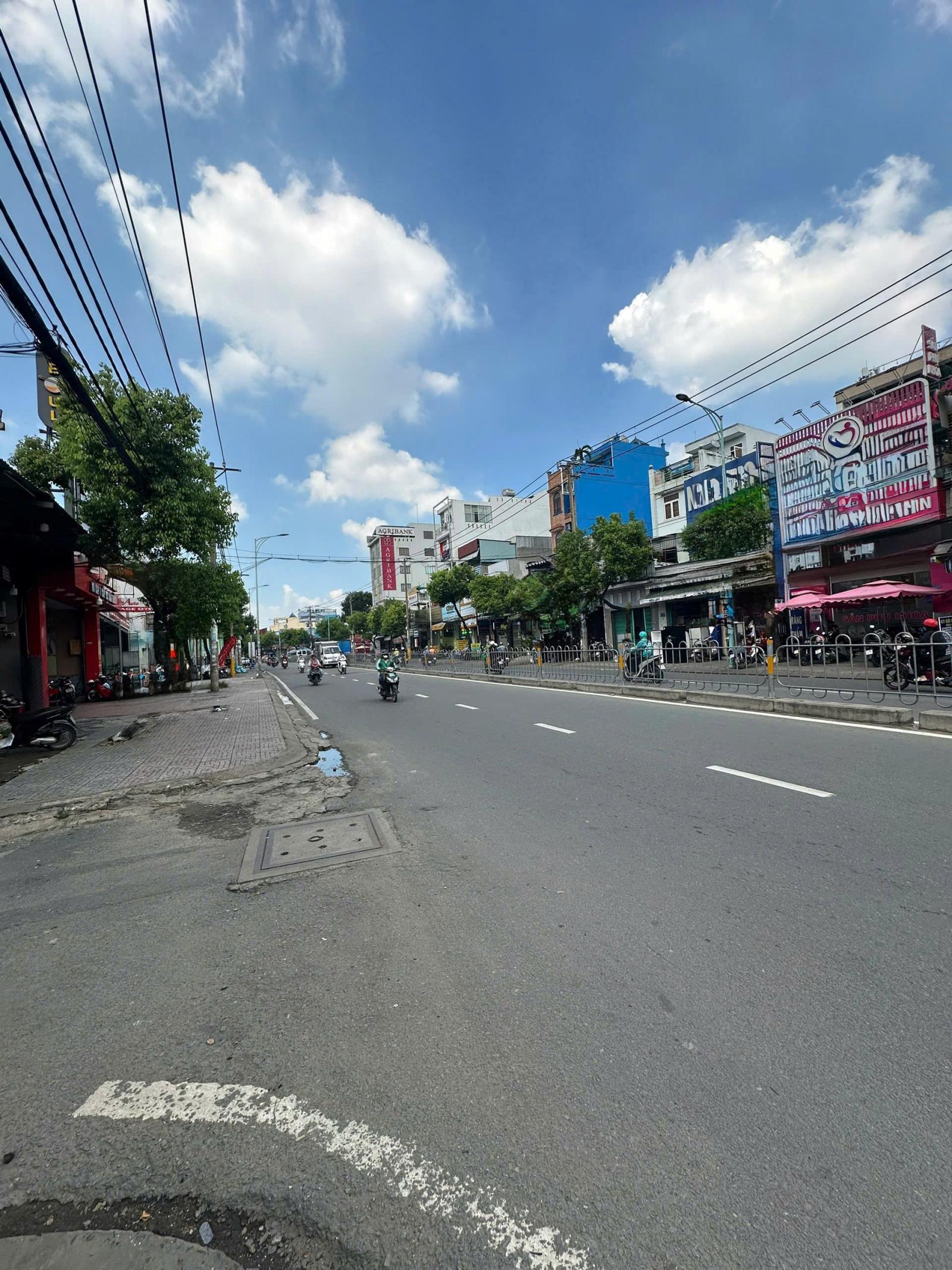 Bán Nhà Mặt Tiền Lê Văn Quới - Bình Tân - Kinh Doanh Đông - 93M - Nhỉnh 11 Tỷ 16021501