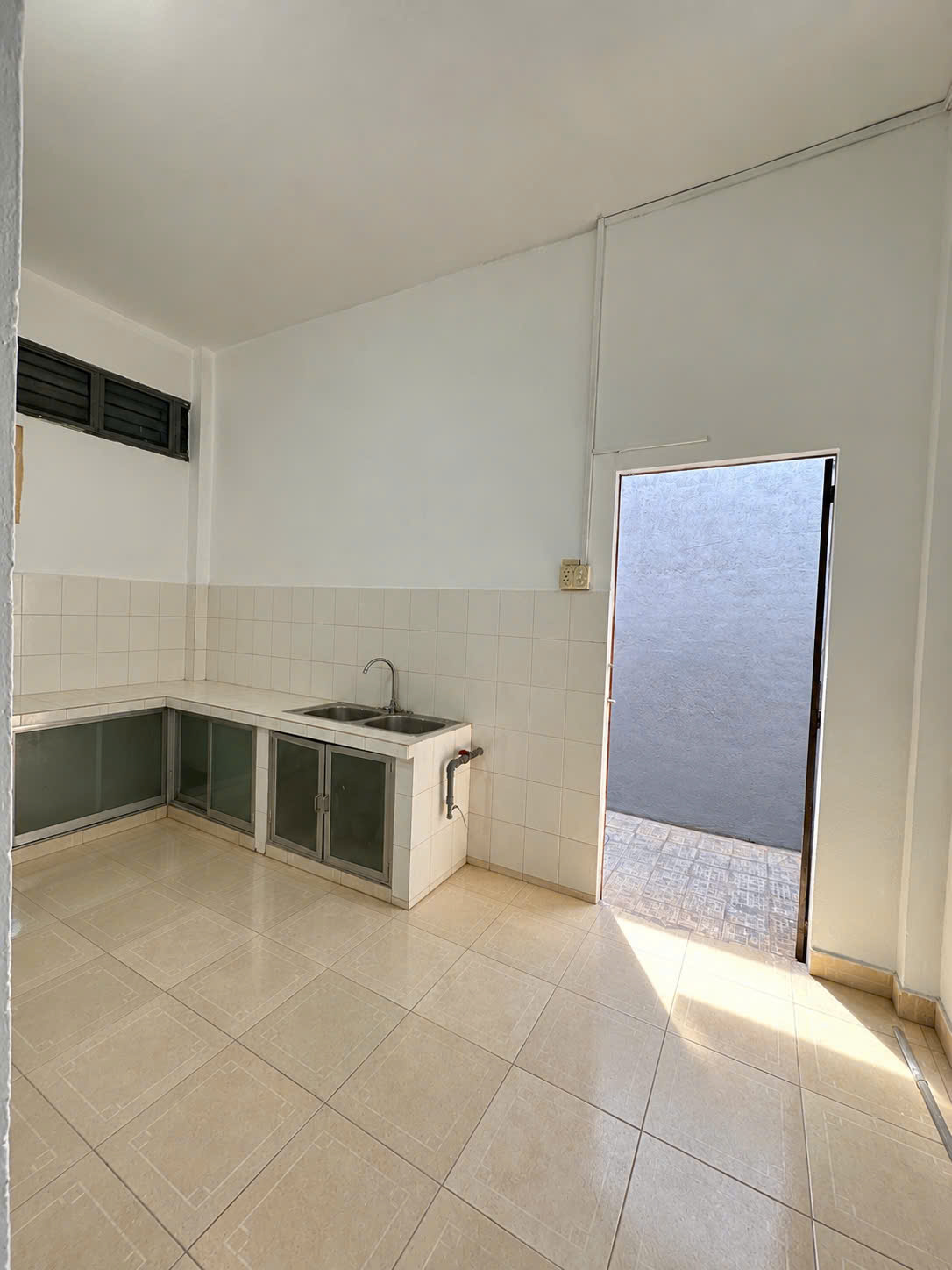 Bán Nhà Mặt Tiền Lê Văn Quới - Bình Tân - Kinh Doanh Đông - 93M - Nhỉnh 11 Tỷ 16021501