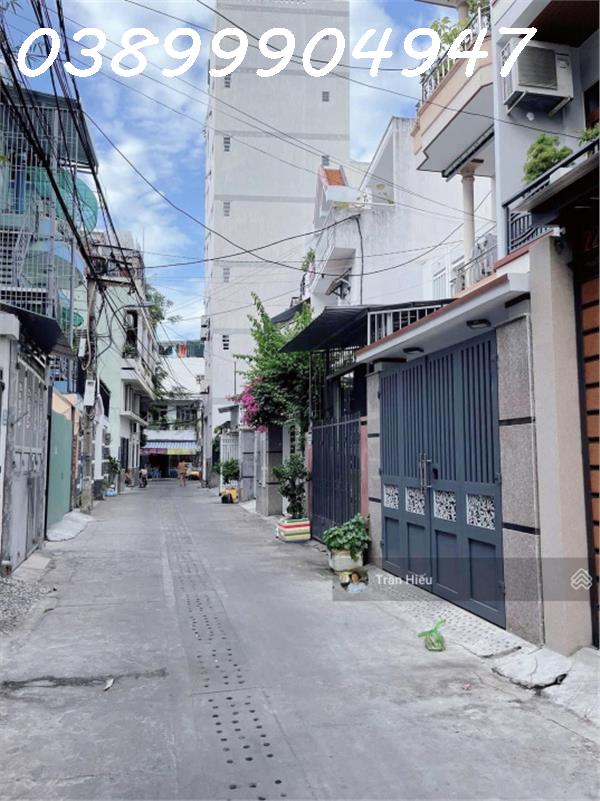 Chính chủ ở xa gửi bán nhà 3 tầng Khu Bàn Cờ TTTP Nha Trang - Hẻm thông ô tô vào tận sân nhà 16021523