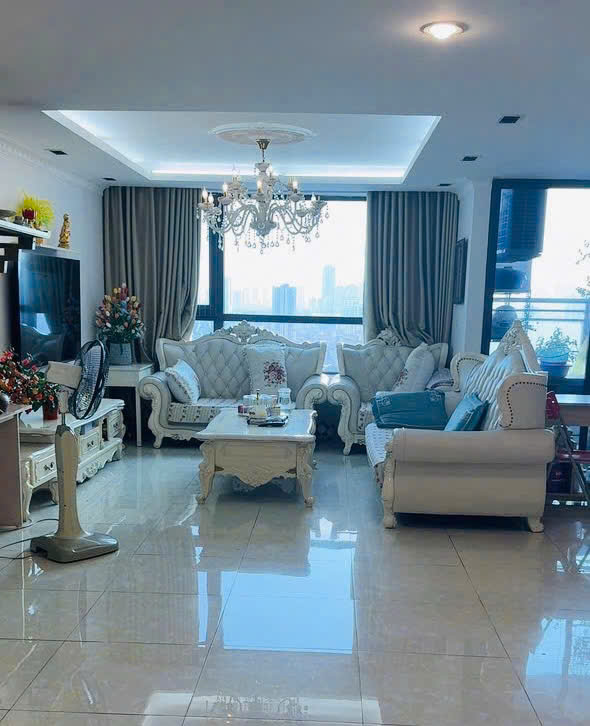 BÁN CĂN HỘ CHUNG CƯ  275 NGUYỄN TRÃI – TÒA HOÀNG HUY GOLDEN LAND - THANH XUÂN 120M 3 NGỦ - CHỈ 16021546