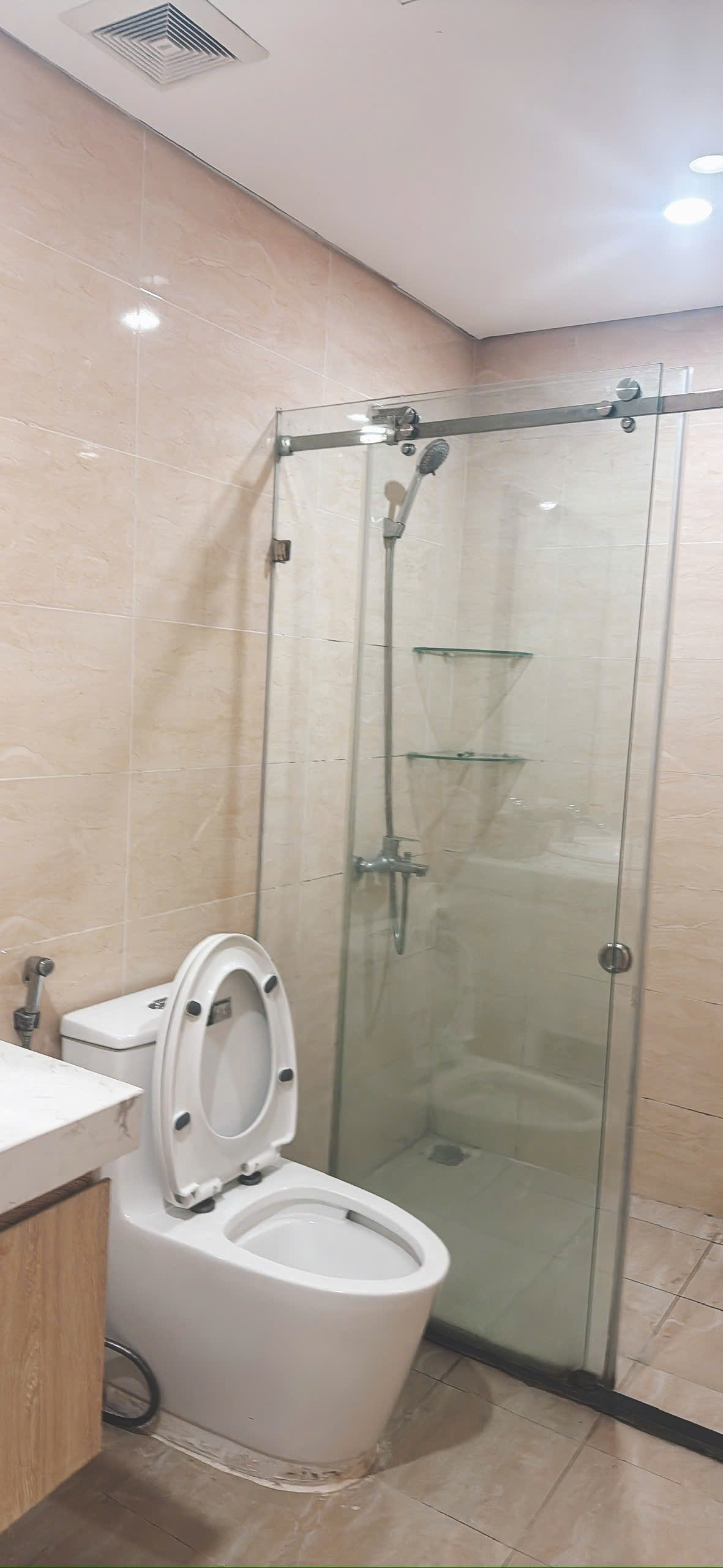 CHO THUÊ CĂN HỘ A307 – THỐNG NHẤT COMPLEX, 82 NGUYỄN TUÂN, THANH XUÂN 16021598