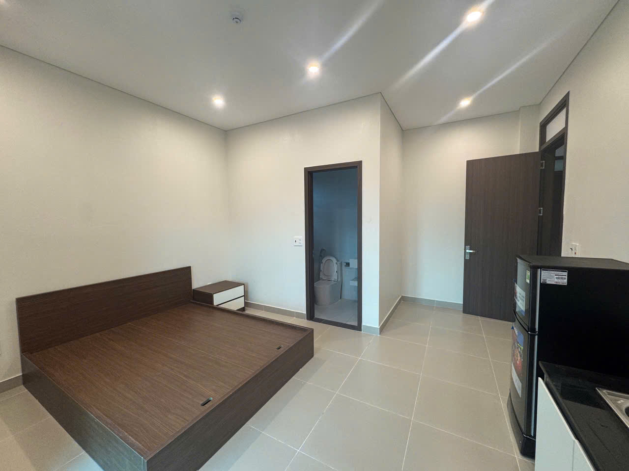 CHO THUÊ PHÒNG TRỌ CAO CẤP, CĂN HỘ DỊCH VỤ ĐẠI HƯƠNG – GẦN KCN TÂN HƯNG 16021665