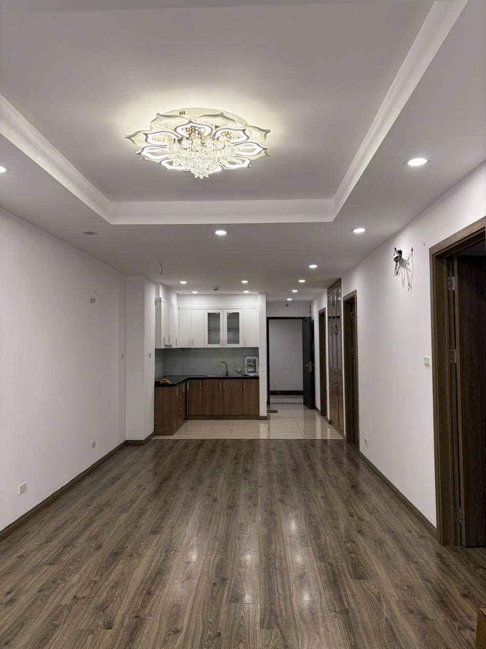 CHÍNH CHỦ Bán căn hộ chung cư Trương Định Complex Tại Trương Định, Hai Bà Trưng, Hà Nội. 16021748