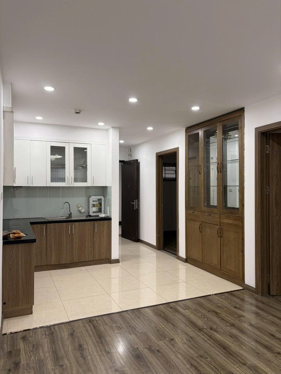 CHÍNH CHỦ Bán căn hộ chung cư Trương Định Complex Tại Trương Định, Hai Bà Trưng, Hà Nội. 16021748
