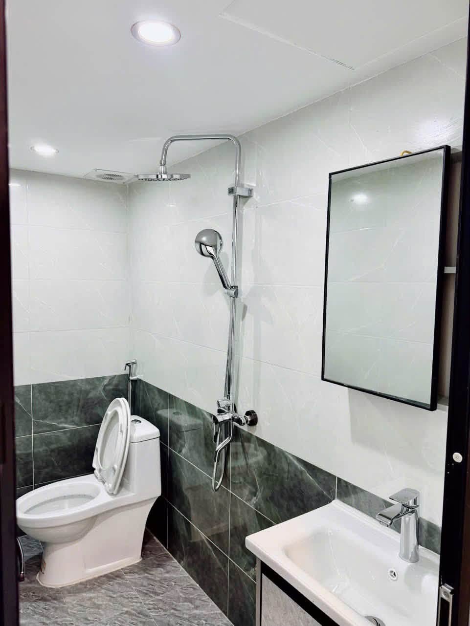 Giảm chào 2 tỷ! Bán nhà mặt phố Nguyễn Ngọc Nại, 120m2, 8 tầng 1 hầm, mặt tiền 6m, nhỉnh 59.8 tỷ 16021774
