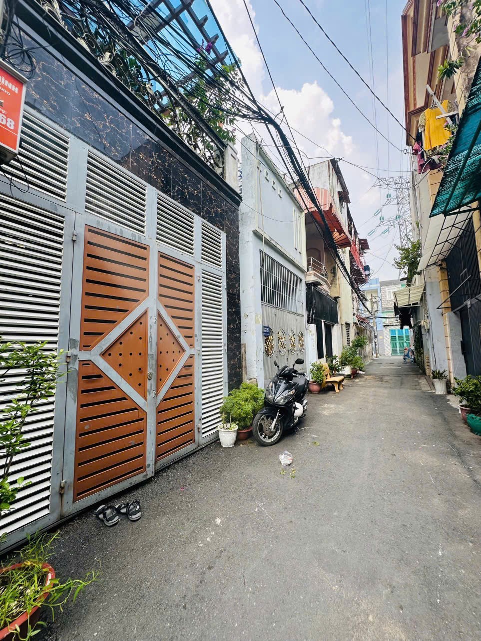 CHỦ HẠ GIÁ 300 TRIỆU – NHÀ 4 TẦNG, 4PN, Ô TÔ NGỦ TRONG NHÀ, HẺM THÔNG 5M, SỔ HỒNG HOÀN CÔNG ĐỦ – 16021778