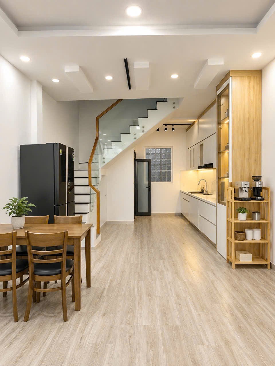 NHÀ 2 MẶT TIỀN PHAN VĂN TRỊ -P10 - GÒ VẤP – 50M² (4x12,5M) – Ô TÔ VÀO NHÀ -NỘI THẤT XỊN – SÁT BV 16021789