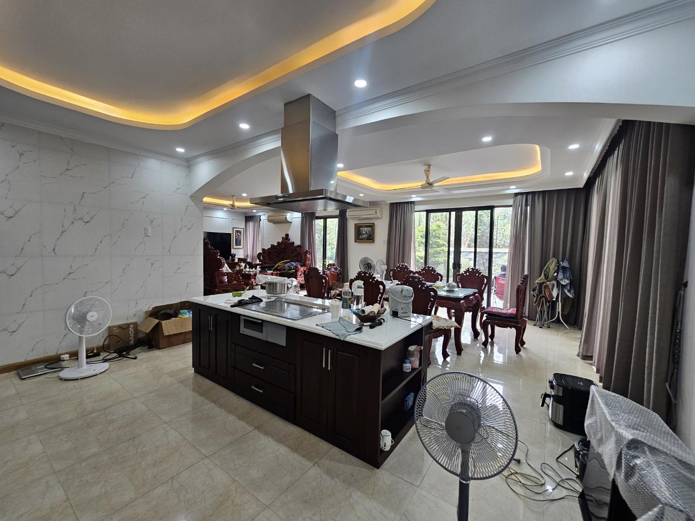 Biệt Thự Thạch Bàn Long Biên 49 tỷ 233m mặt tiền 13m 16021807