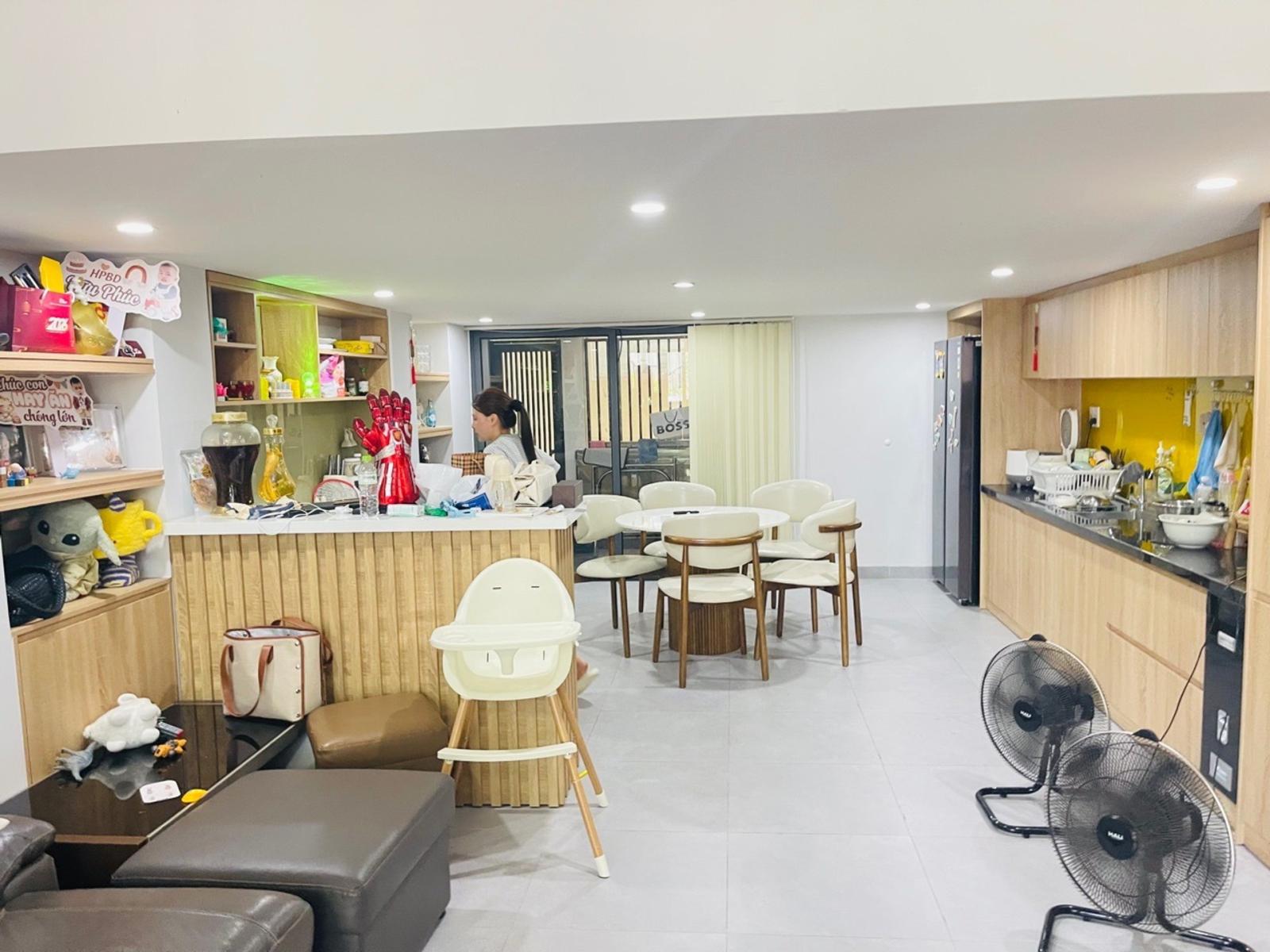ÁN NHÀ MẶT TIỀN HUY CẬN – HÒA CƯỜNG  ĐỐI DIỆN CÔNG VIÊN, NHÀ ĐẸP 2,5 TẦNG 
📐 THÔNG TIN CĂN 16021821
