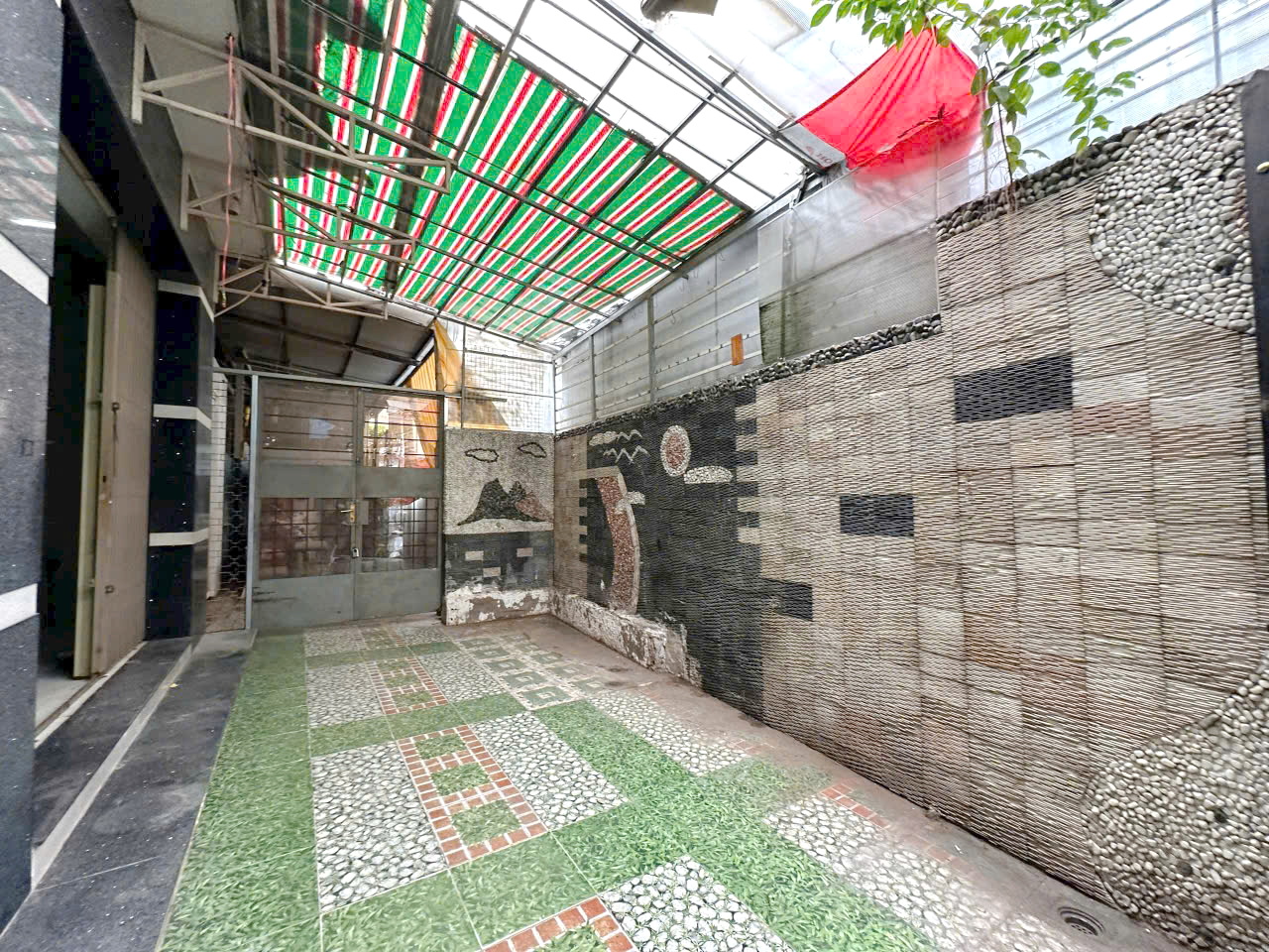 Nhà 4 tầng (hoàn công đủ) dạng biệt thự hẻm 1225 Phạm Thế Hiển P5Q8 . Giá : 7.2 tỷ 16021876