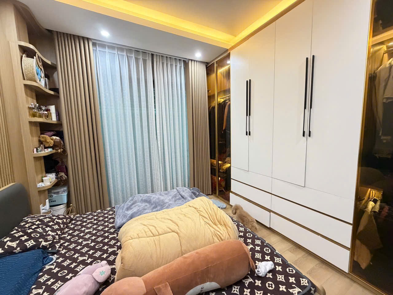 CHÍNH CHỦ BÁN NHÀ NGÕ 61 BẰNG LIỆT – NHÀ ĐẸP, FULL NỘI THẤT, Chỉ Việc Xách Vali Về Ở! 16021883