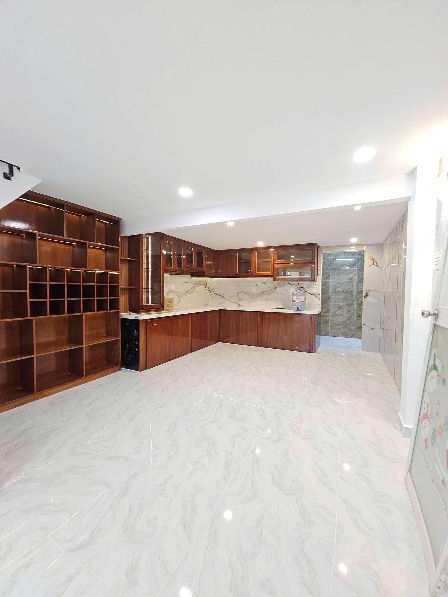 Bán nhà hẻm 3m 184 Âu Dương Lân P3Q8 (P.Chánh Hưng) ko lộ giới 16021893