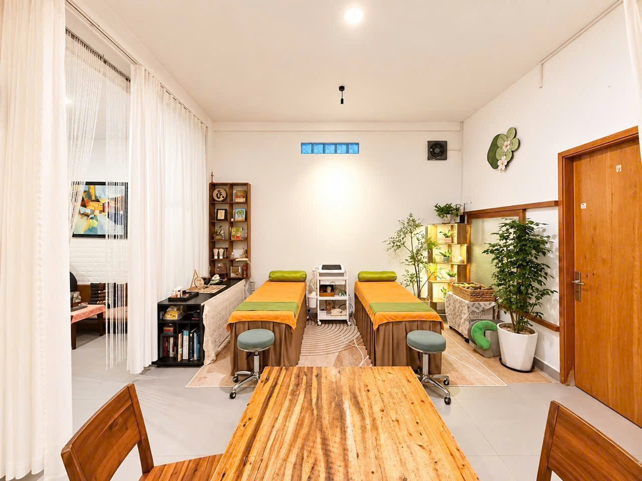 QUẬN 1: CHÍNH CHỦ 0938676685 BÁN NHÀ 3 TẦNG CĂN GÓC 3 MẶT TIỀN HXH ĐINH TIÊN HOÀNG- DT 133M2 NGANG 16021920