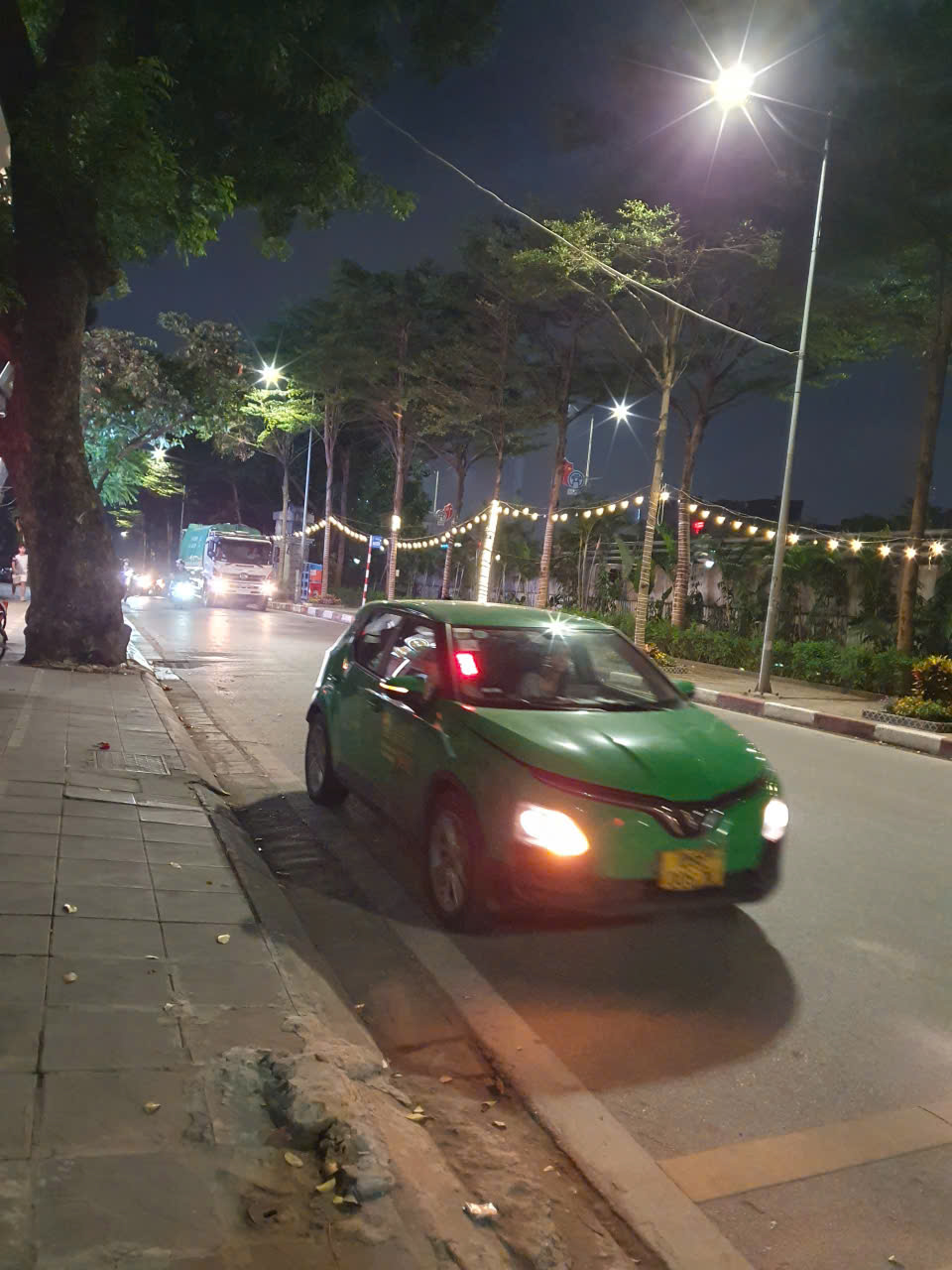 CHÍNH CHỦ CẦN  BÁN NHÀ MẶT ĐƯỜNG BƯỞI – 3 TẦNG, ĐANG CHO THUÊ KINH DOANH 16022082