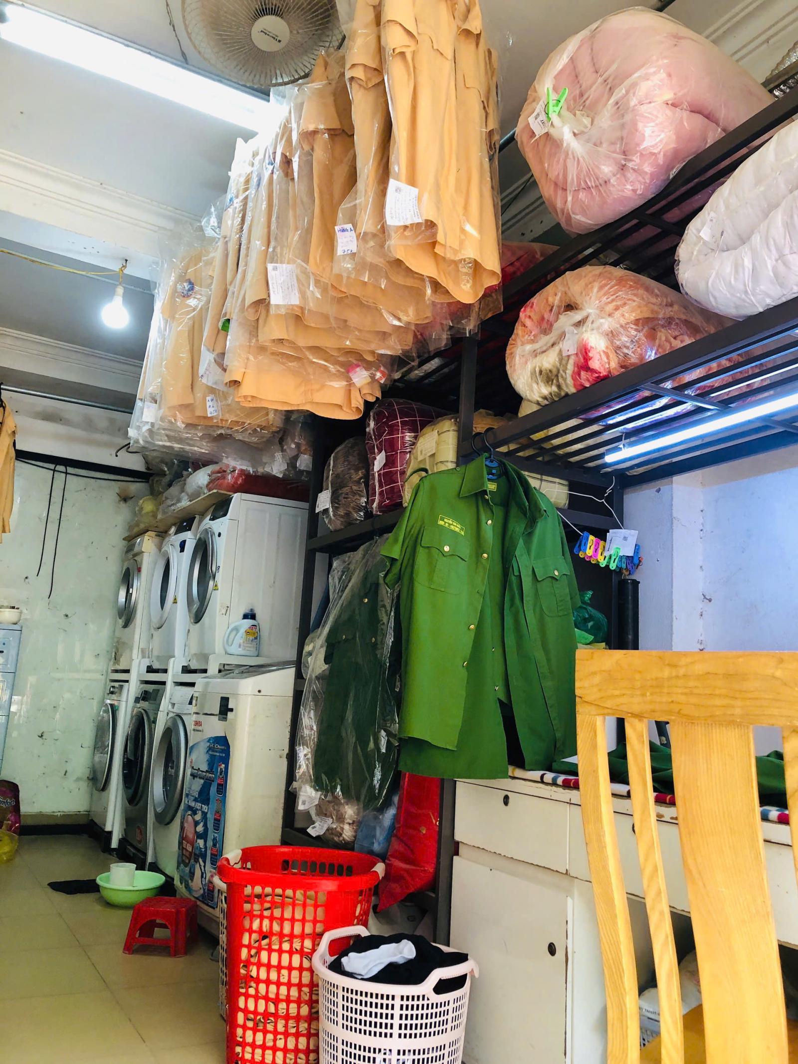 SANG NHƯỢNG TÂM HUYẾT CỬA HÀNG GIẶT LÀ & BÁN NƯỚC ÉP – VỊ TRÍ ĐẸP Địa chỉ: Số 35, ngõ 1194 Đường 16022118