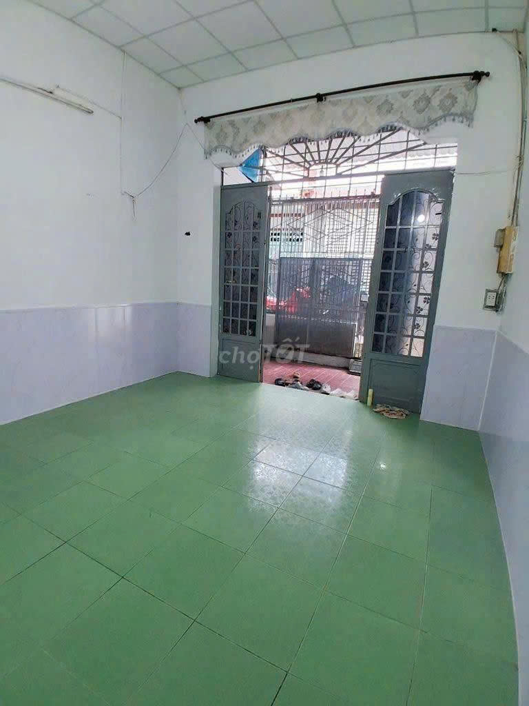 CHO THUÊ NHÀ CẤP 4 – NHÀ TRỐNG, SẠCH SẼ, DỌN VÀO Ở NGAY 16022125