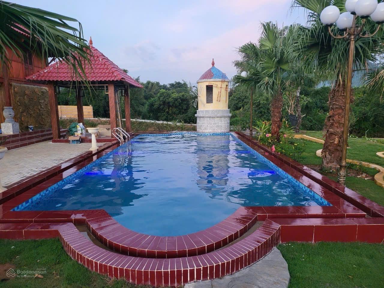 Bán 4800m2 đất nghỉ dưỡng hòa bình phú thọ tặng nhà sàn gía chỉ 4, 8 tỷ 16022199
