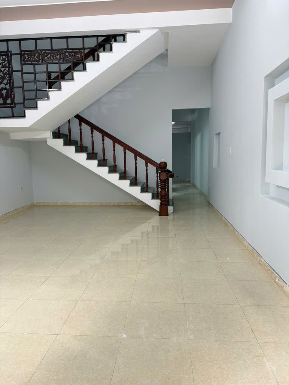 HOT HOT – CHÍNH CHỦ CẦN BÁN NHÀ CẤP 3 HẺM NGUYỄN THỤY TẠI P. Quảng Phú, TP. Quảng Ngãi, Quảng Ngãi 16022203