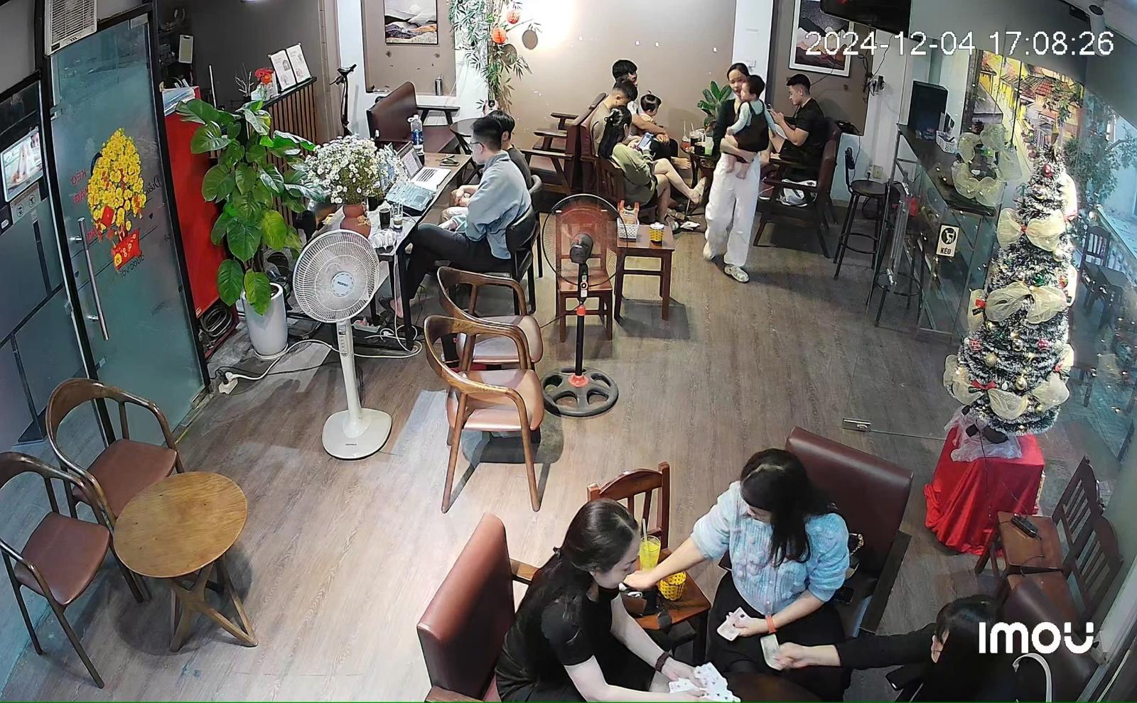SANG NHƯỢNG QUÁN CAFE CÓ BAN CÔNG – LÊ VĂN LƯƠNG, HOÀNG NGÂN, HÀ NỘI 16022255