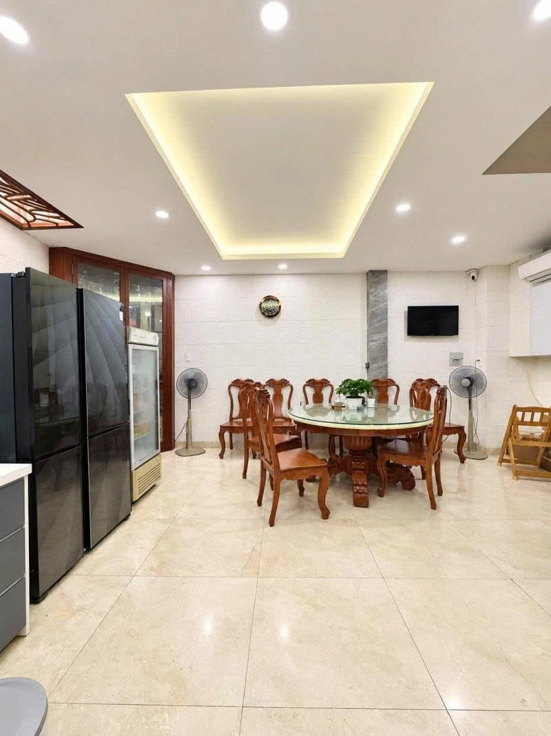 Bán nhà Biệt thự Hẻm 6m Yên Thế - giao Hồng Hà,  6,8x19m, 4 Tầng - 6PN, chỉ 26,6 Tỷ. 16022393