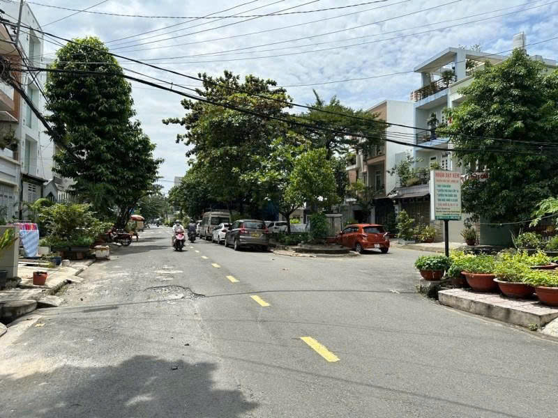 Bán nhà Mặt tiền Nguyễn Hữu Dật - thông Lê Trọng Tấn,  4x15m, 2 Tầng - 3PN, 8,9 Tỷ. 16022398