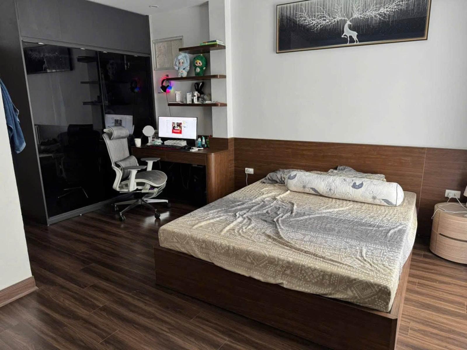 Bán nhà Tạ Quang Bửu, 85m2, 8 tầng thang máy, mặt tiền 7m, 38,5 tỷ, cho thuê 100tr/tháng 16022472