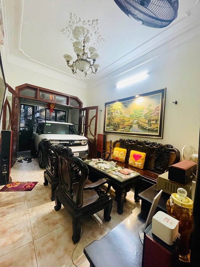 Bán Nhà Vũ Thạnh. Đống Đa. Ô Tô. DT 44m2. MT 3.6m. 5 Tầng. Giá 10.4 Tỷ. 16022646