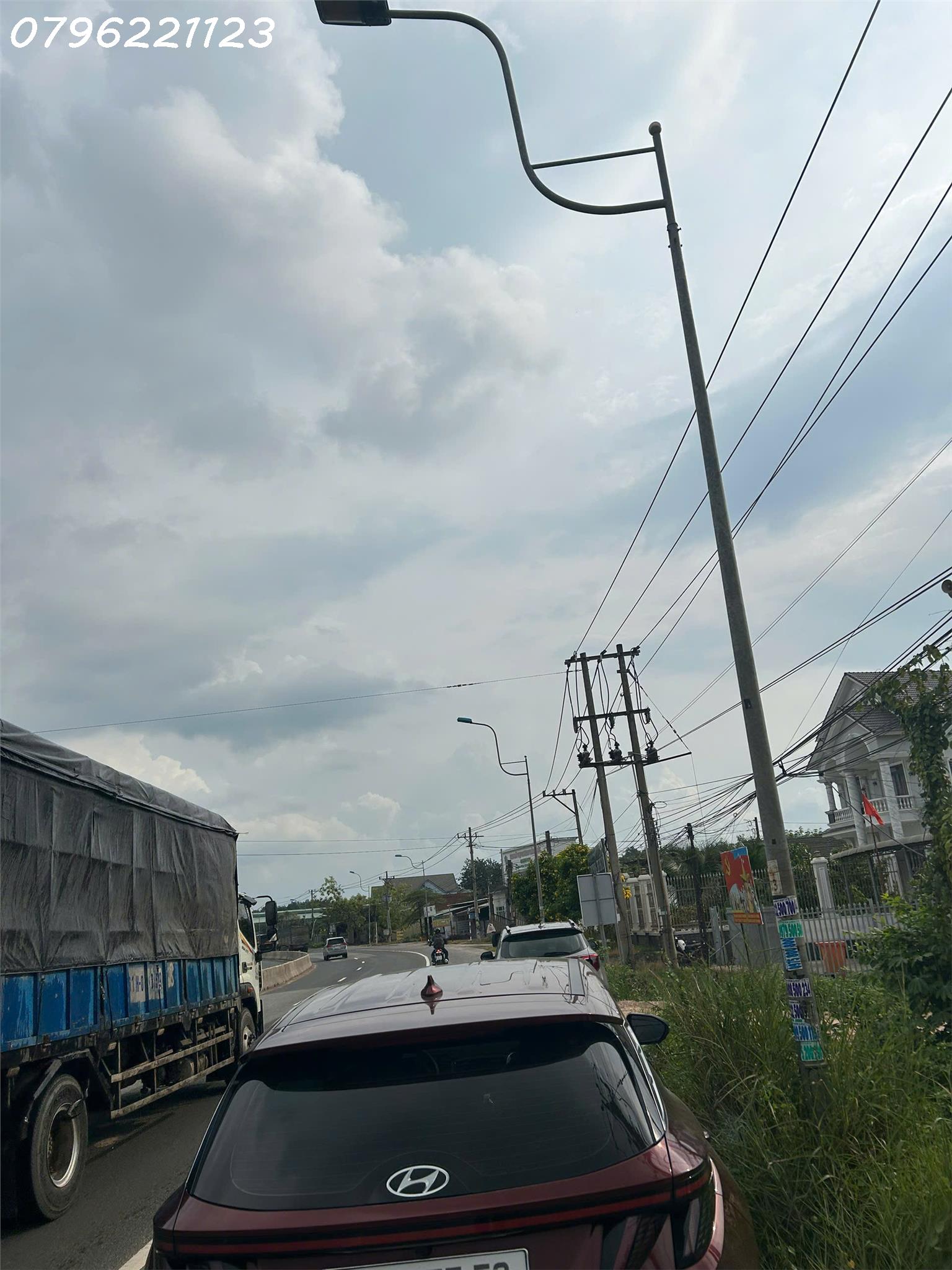Bán đất đẹp tại Nguyễn Văn Thành, Chánh Phú Hoà, 14 tỷ VND, 600 m2, sẵn nhà ba gian có hồ 16022660