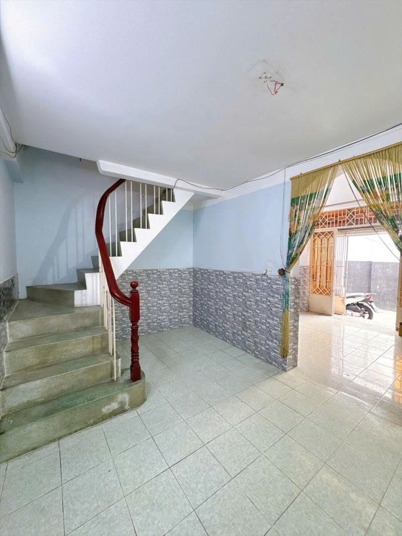 Bán nhà Mặt tiền Hoàng Hoa Thám - giao Nguyễn Thượng Hiền, 6,5x14m, 3 Tầng, 8,8 Tỷ. 16022715