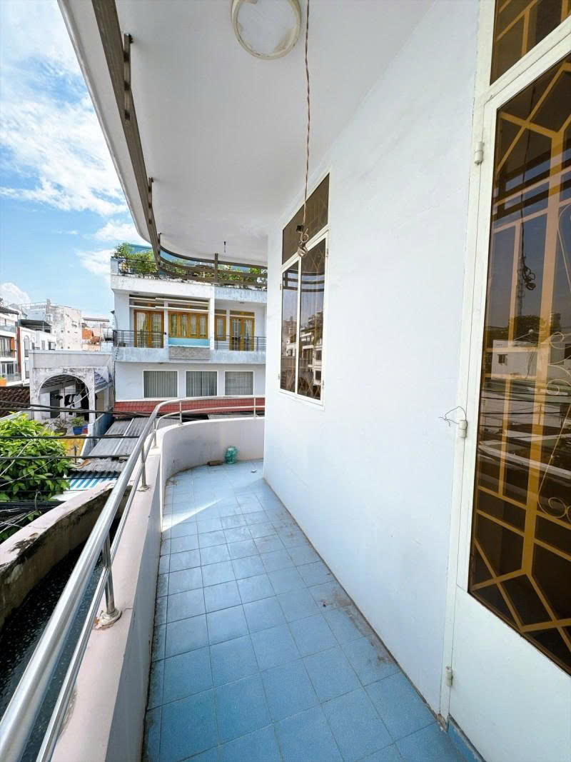 Bán nhà Mặt tiền Hoàng Hoa Thám - giao Nguyễn Thượng Hiền, 6,5x14m, 3 Tầng, 8,8 Tỷ. 16022715