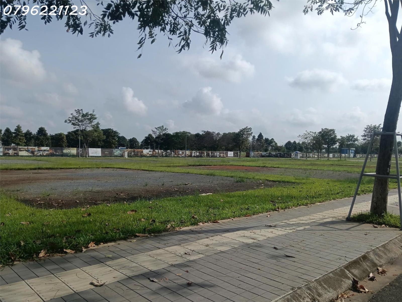 Bán đất tại Ấp Yên Ngựa, ĐT 744, Định Thành, 10 tỷ, DT 1800 m2, giá đầu tư 16022722