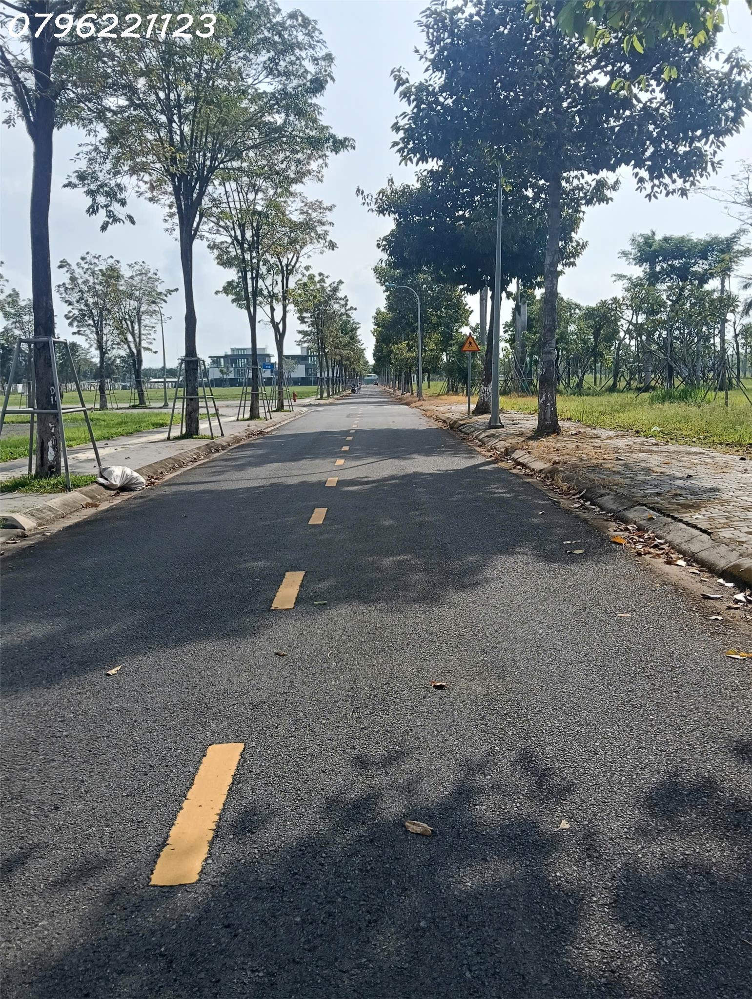 Bán đất tại Ấp Yên Ngựa, ĐT 744, Định Thành, 10 tỷ, DT 1800 m2, giá đầu tư 16022722