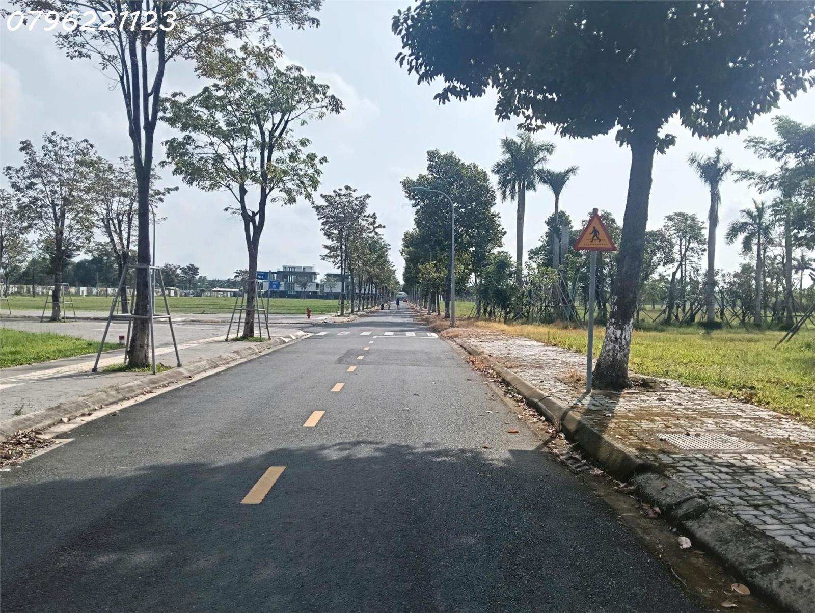 Bán đất tại Ấp Yên Ngựa, ĐT 744, Định Thành, 10 tỷ, DT 1800 m2, giá đầu tư 16022722