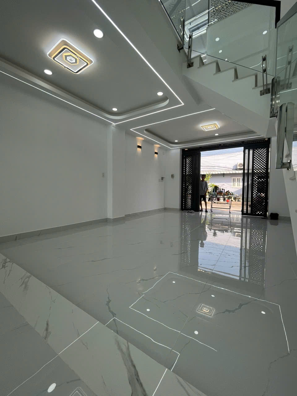 BÁN NHÀ MẶT TIỀN NGUYỄN THỊ TÔM ĐƯỜNG 12M, 4PN, 4 TẦNG SỬ DỤNG – CHỈ 6,5 TỶ! 16022757