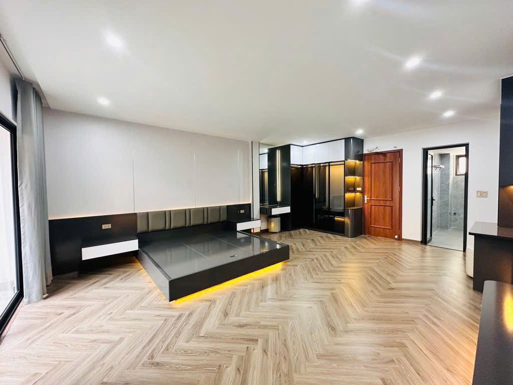 Bán nhà đẹp Ngọc THụy gần mipec ,gara thang máy-41m*7 tầng nhỉnh 11 tỷ(TL) 16022773