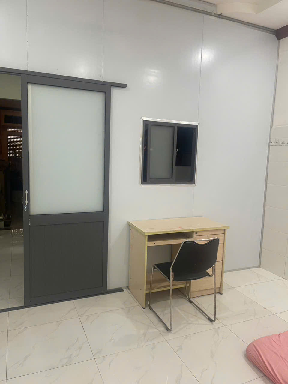 CHO THUÊ PHÒNG TẦNG TRỆT –  GIẢI PHÓNG, PHƯỜNG 4, QUẬN TÂN BÌNH – 3,5 TRIỆU 16022789