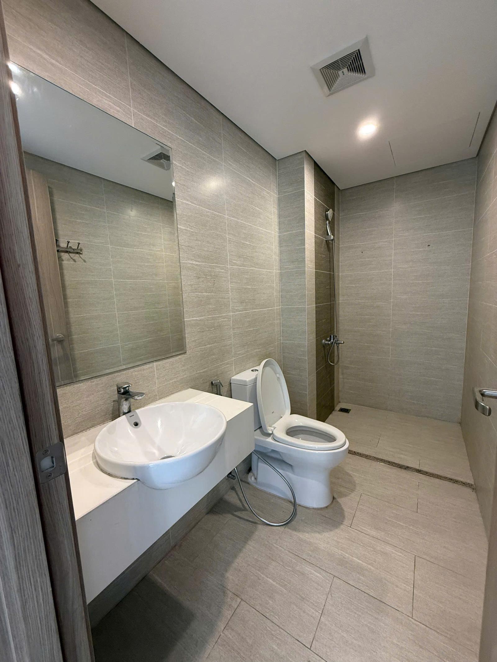 BÁN CĂN HỘ 2 ngủ 2 vệ sinh Lô góc 63m giá 3.2 tỷ  Ocean Park 1 16022799