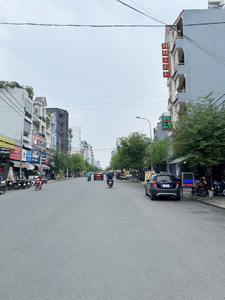 CHỈ 6.3 TỶ - 130M2 - 3 TẦNG BTCT - TÔ KÝ - QUẬN 12 - SÁT NGÀY GÒ VẤP - CHỈ 48 TRIỆU/M2 - CHẠM LÀ 16022812