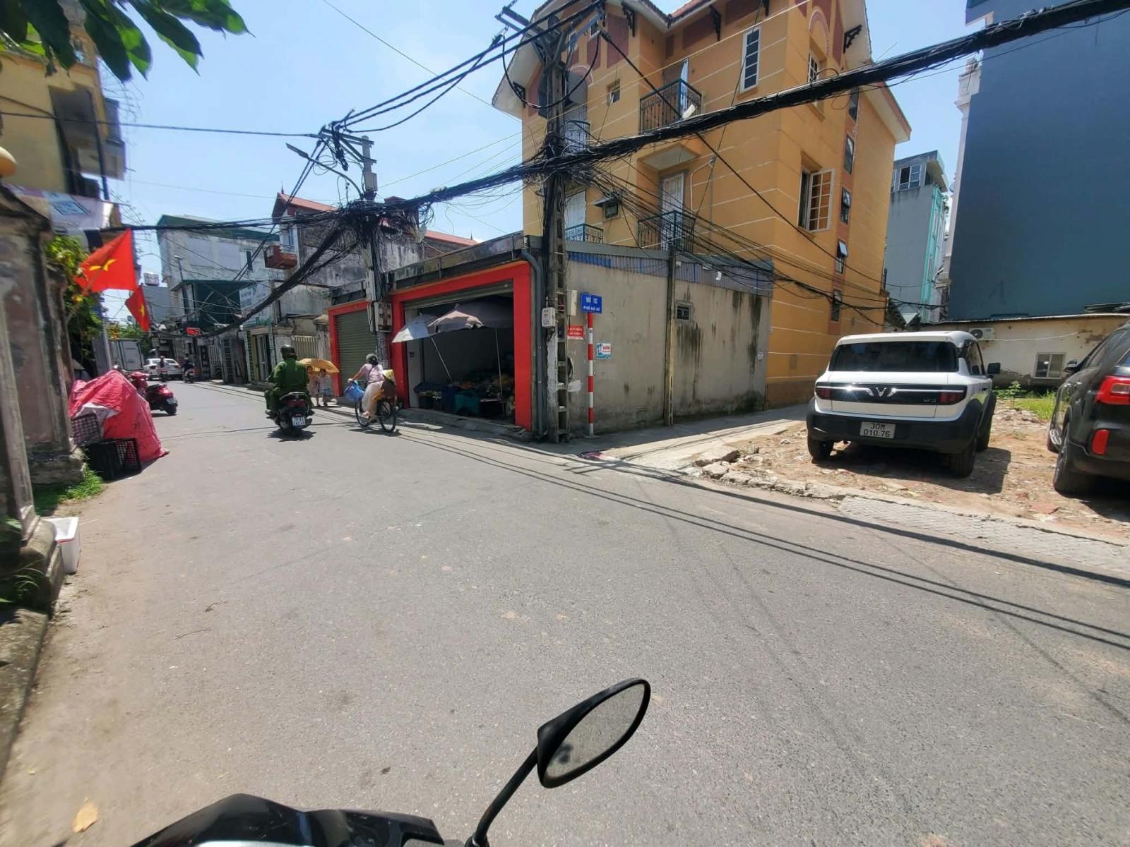 Bán đất mặt phố Bồ Đề,Long Biên 70m,mt4.5m oto tránh,kinh doanh nhỉnh 20 tỷ  16022814