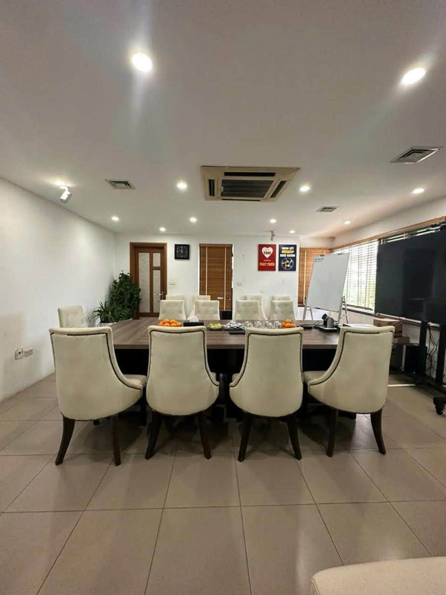 NHÀ ĐẸP, NGUYỄN VĂN HUYÊN, CẦU GIẤY-KD-Ô TÔ- TM: 37/52M X7T, MT 4,5M, GIÁ 14,8 TỶ. 16022859