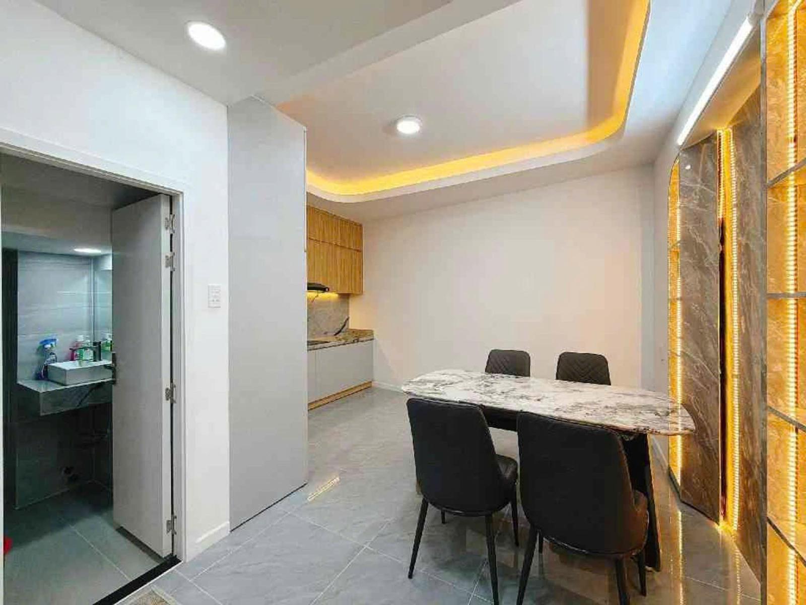 Bán nhà  hẻm xe hơi, khu dân trí cao đường Nguyễn Thị Thập, DTSD 220m2, chỉ 11.xxx tỷ mini 16022995