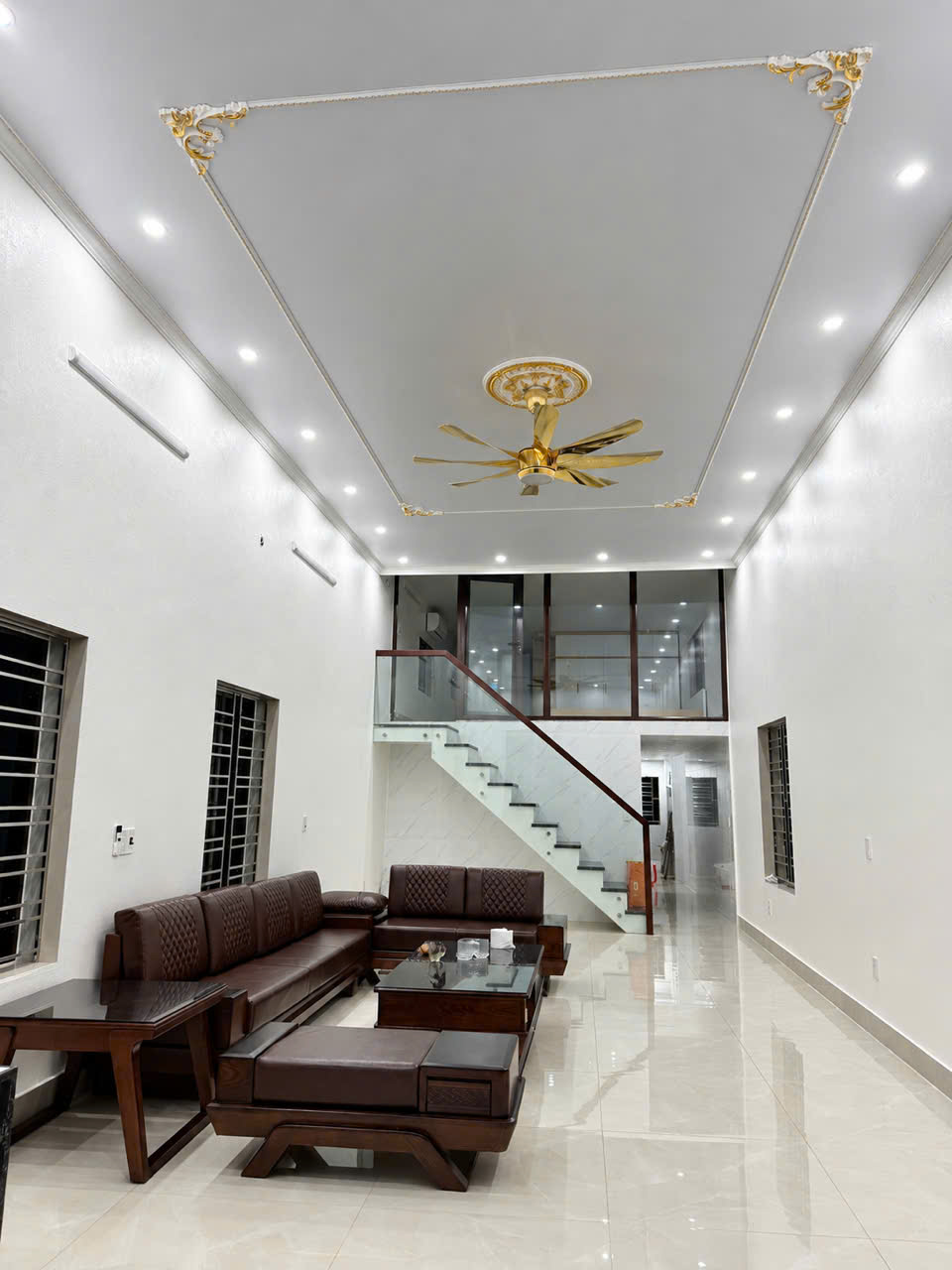 CHO THUÊ NHÀ ỐNG 1 TẦNG VÀ 1 GÁC LỬNG, MẶT ĐƯỜNG LỚN GẦN TRẠM SOÁT VÉ XÃ HƯNG PHÚ, HƯNG YÊN 16022999