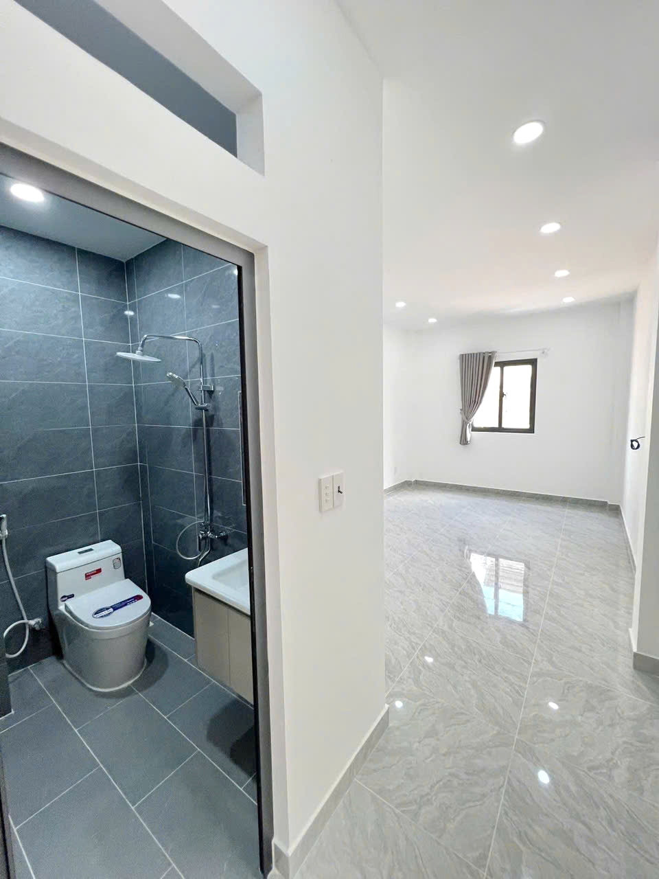 Nhà mới hẻm thẳng 5m 65m2 nở hậu Dương Bá Trạc P1Q8 P.Chánh Hưng 16023057
