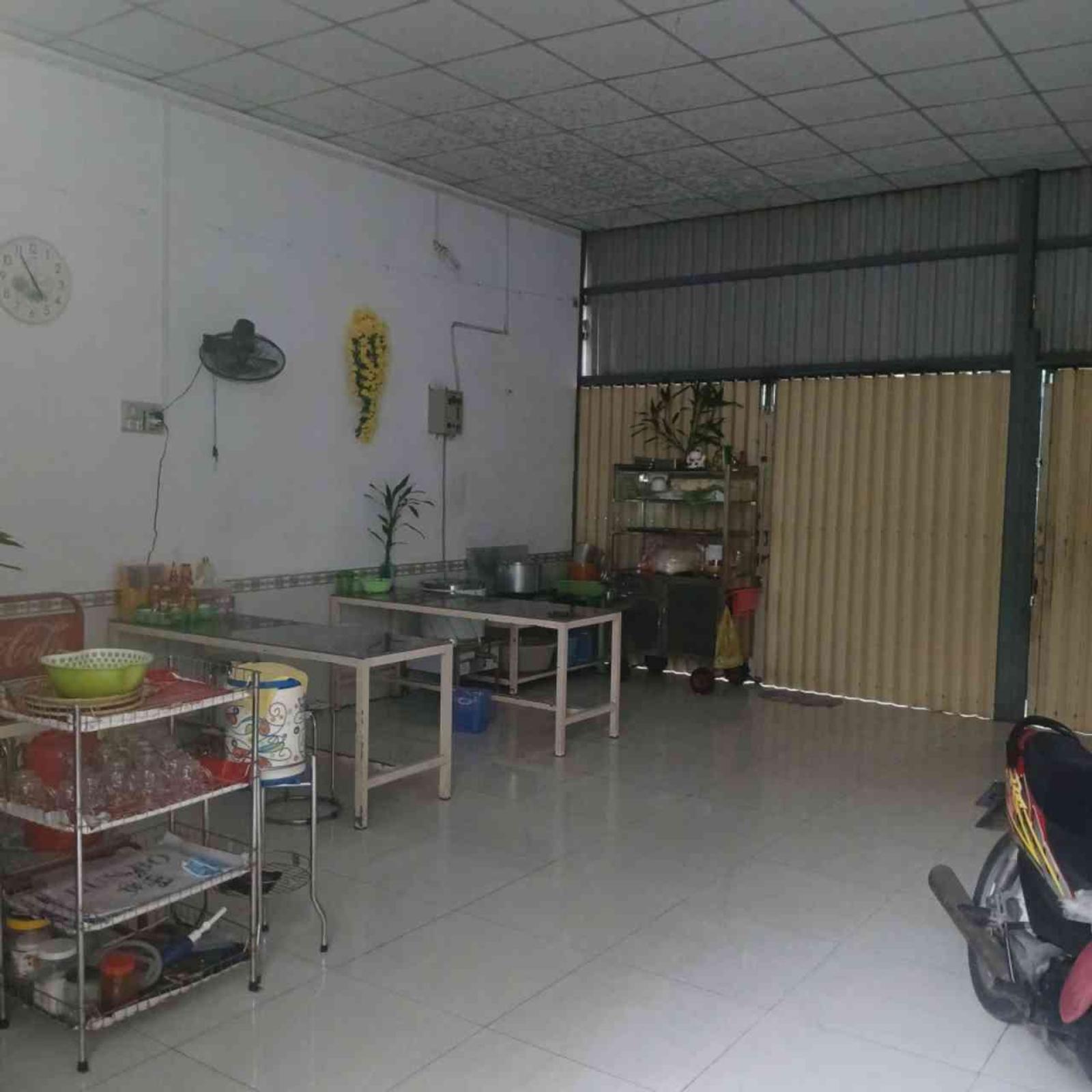 Bán đất tặng nhà - Trần Xuân Soạn 243m2 full thổ cư - hẻm xe hơi 6m - Nở hậu 12m - Được xây cao 16023059