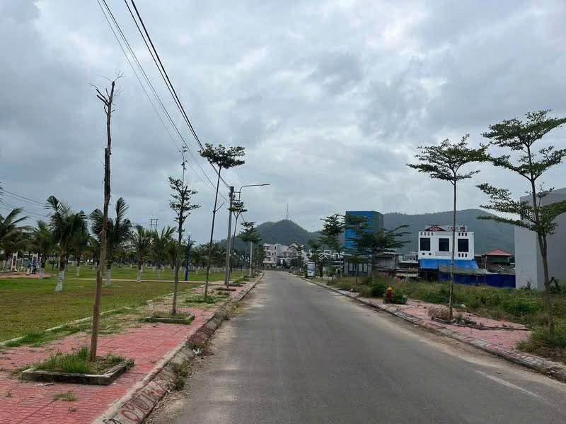 CHÍNH CHỦ BÁN ĐẤT VIEW ĐẦM THỊ NẠI – QUY NHƠN MẶT TIỀN VÕ NGUYÊN GIÁP - GIÁ TỐT CHO NHÀ ĐẦU TƯ 16023063