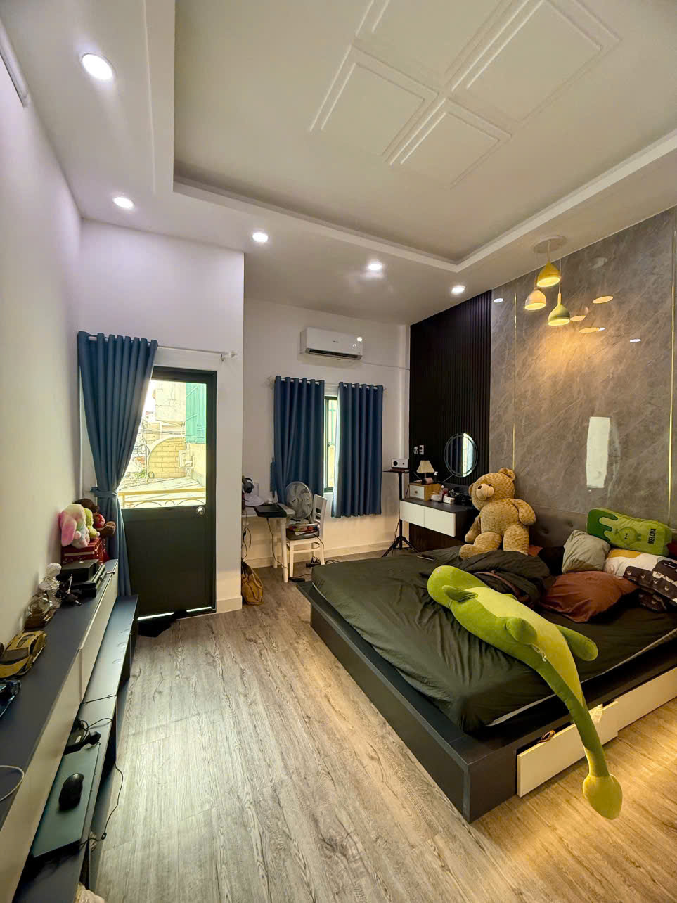 Nhà 3 tầng đẹp HXH nhỏ Liên khu 2-5 41m2 chỉ 4 tỷ nhỉnh 16023071