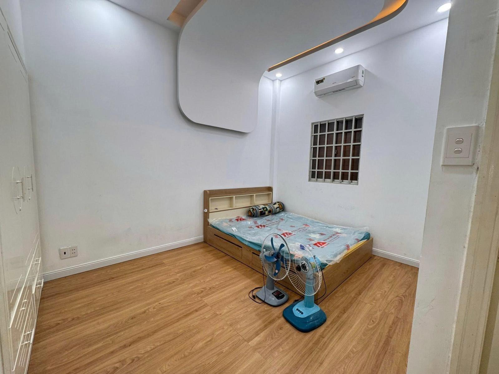 Bán nhà Mặt tiền Nguyễn Phúc Chu - gần Trường Chinh, 3,5/5,1x21m, 3 Tầng, 13,8 Tỷ. 16023073