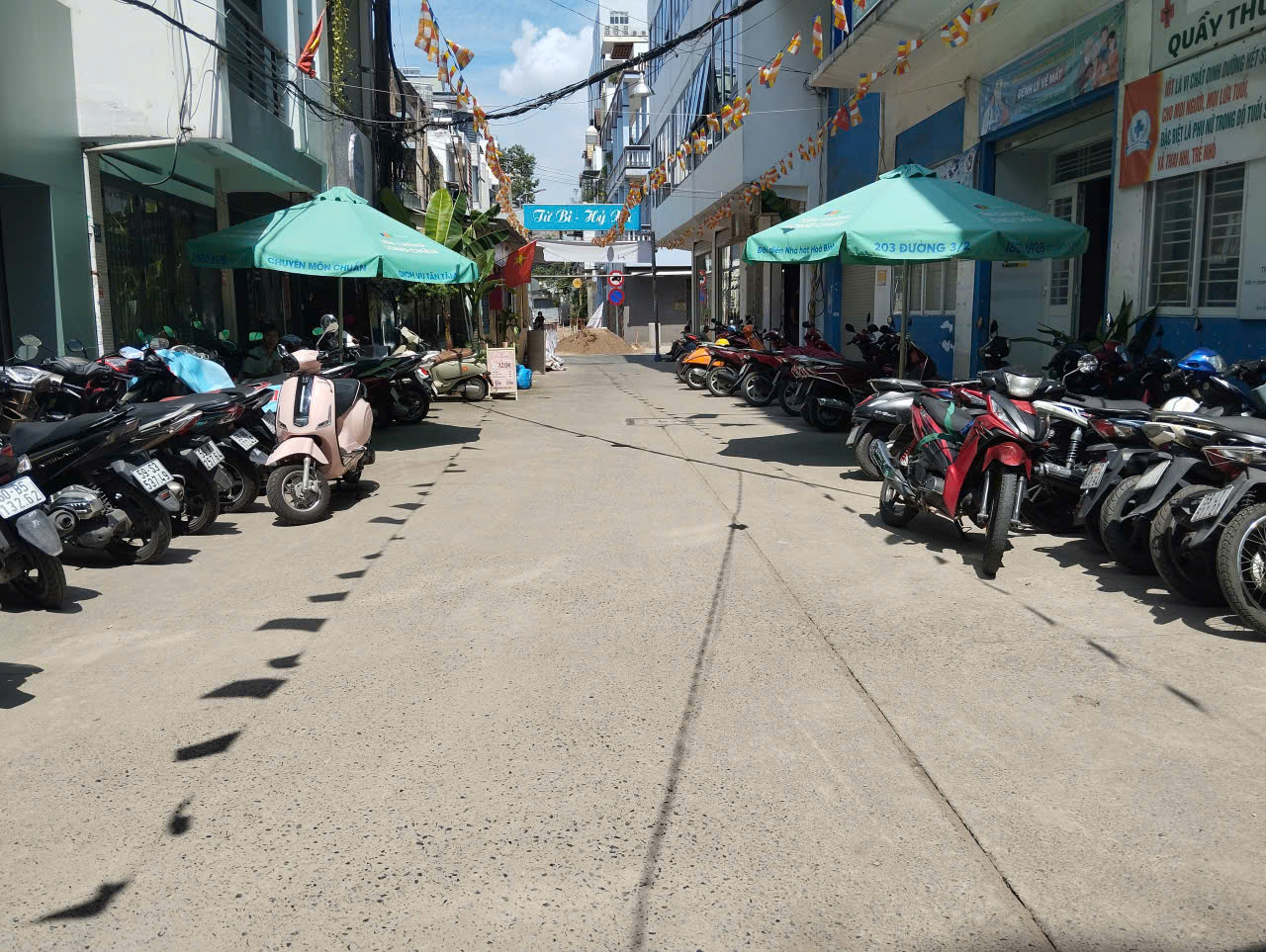 Chính chủ bán nhà mới 141/15 Bàn Cờ, 3.4*20m, khu biệt thự, hẻm xe tải 6m, P3, Q3, HCM 16021124