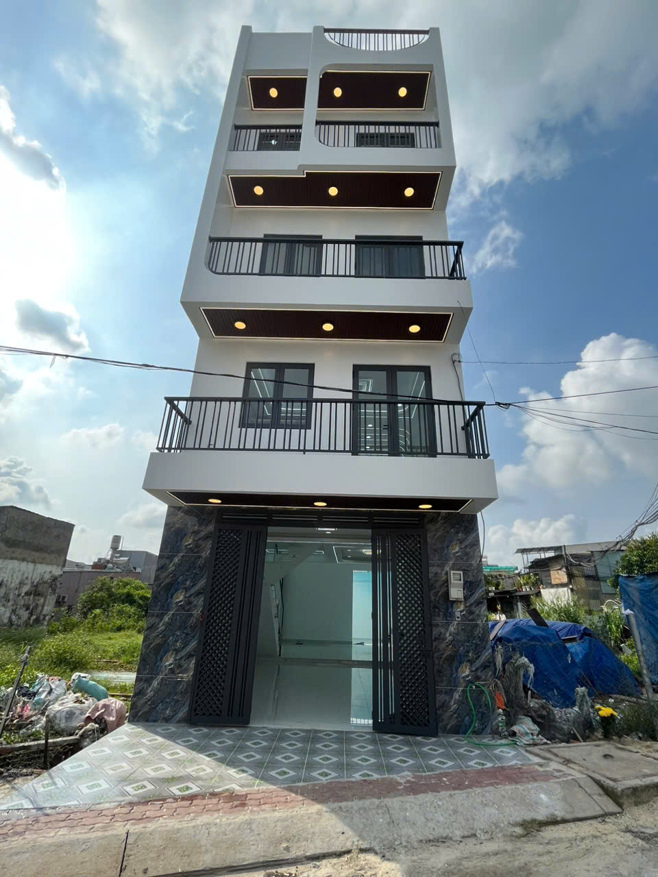 NHÀ MẶT TIỀN NGANG 5M – 231,4M² SÀN – 4PN, 4WC – GIÁ CÒN THƯƠNG LƯỢNG 16023103